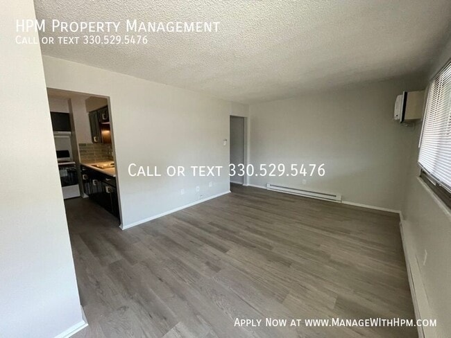 Photo - 1017 Howe Ave Unit 22