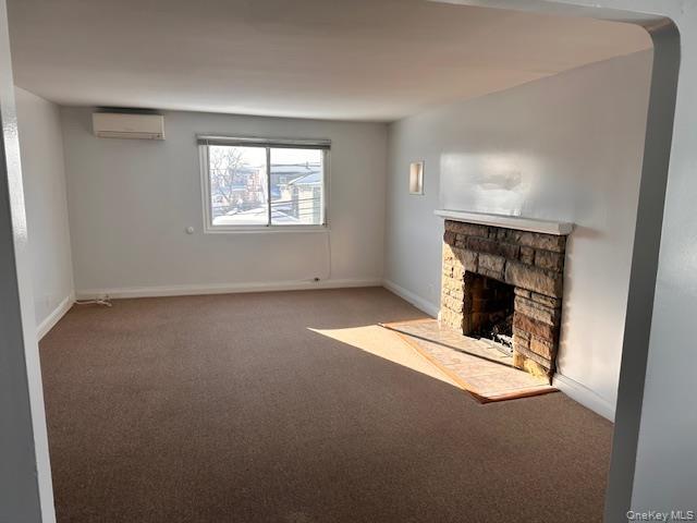 Building Photo - 122 Cornelius St