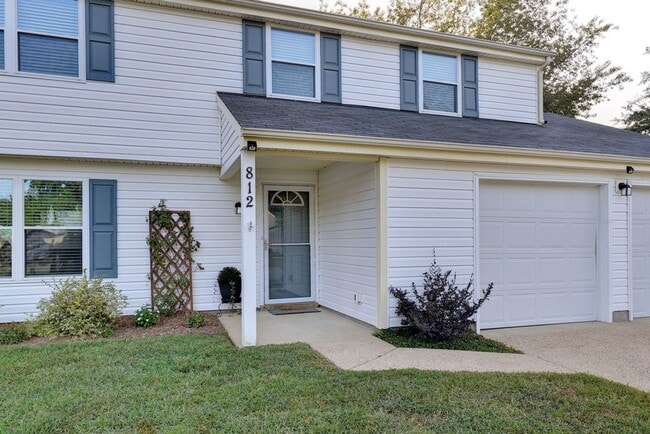 Photo - 812 Stony Dr