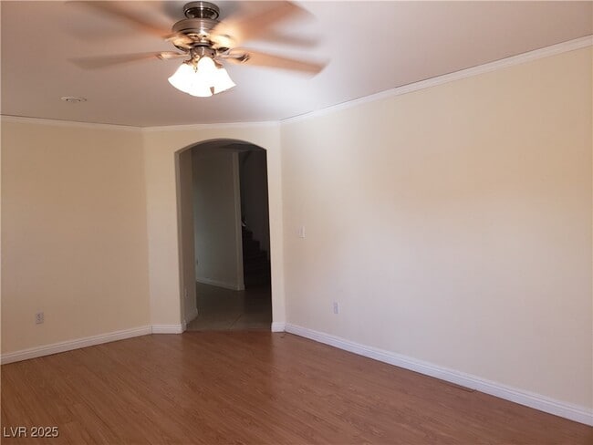 Photo - 8233 Amphora St