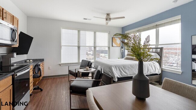 Photo - 302 13th St S Unidad 502