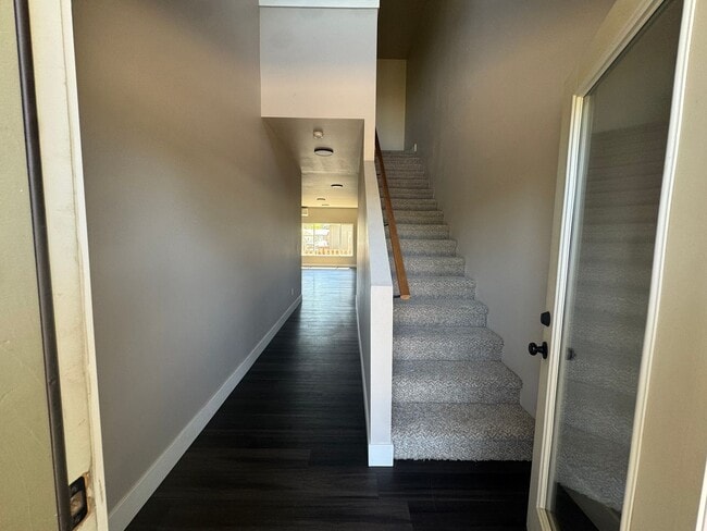 Photo - Modern 3 bedroom townhouse