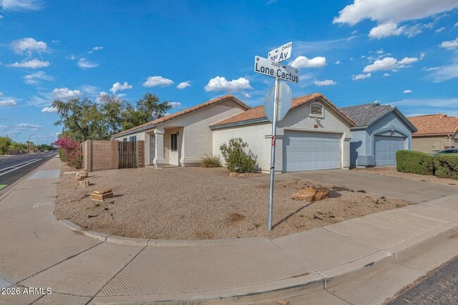 3072 W Lone Cactus Dr