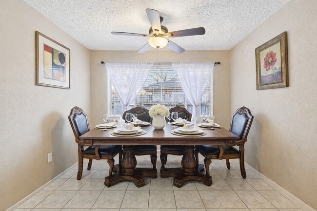 Photo - 15815 Crystal Grove Dr