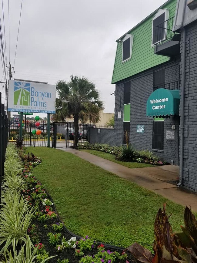 La Serena at Spring Branch Apartments For Rent in Houston, TX