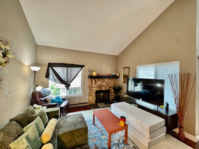 Photo - Condo Across From Microsoft Unit C15