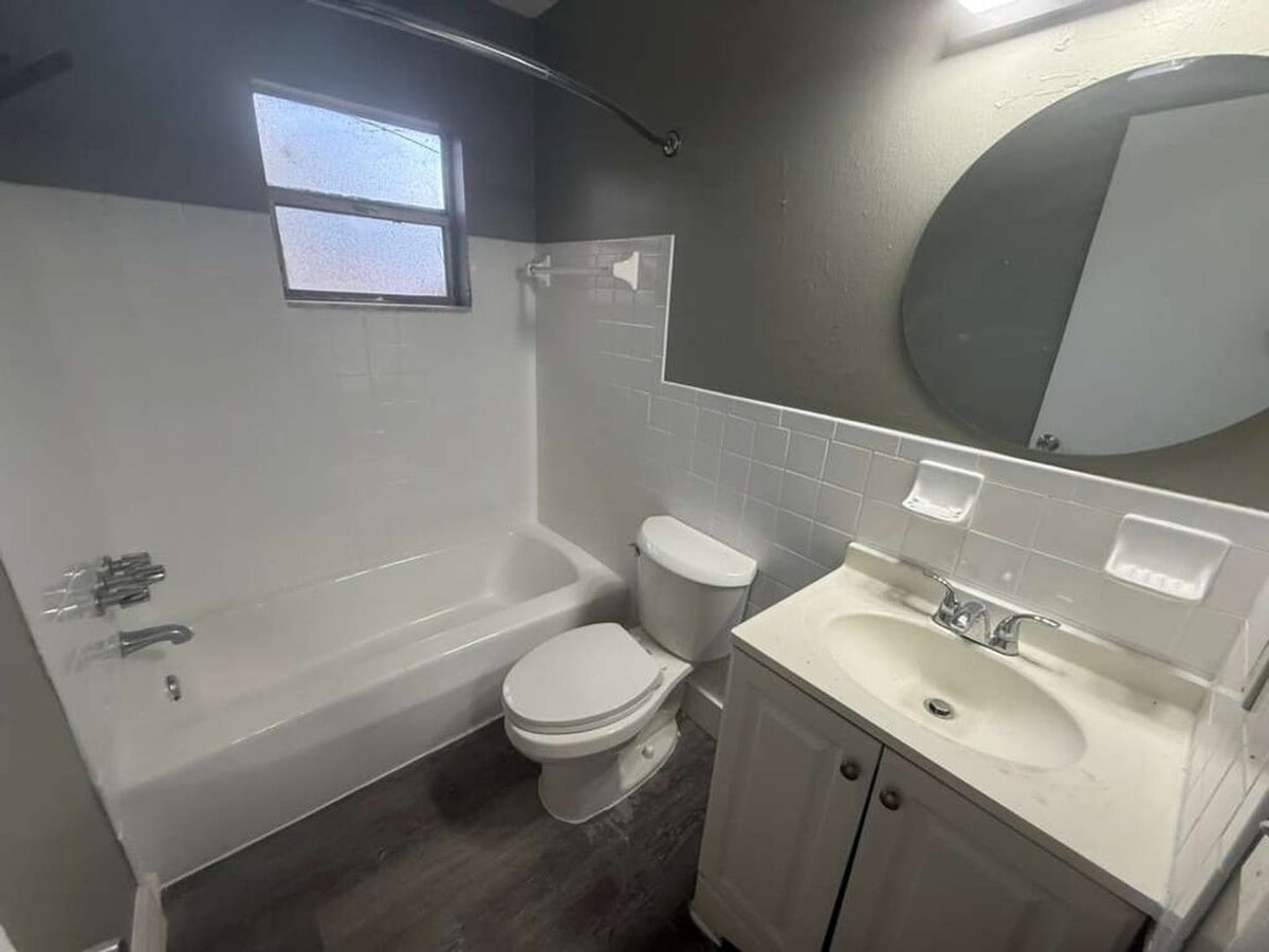 Photo - 1/1 Available Now Tampa Unit 10106 N Lantana Ave FL