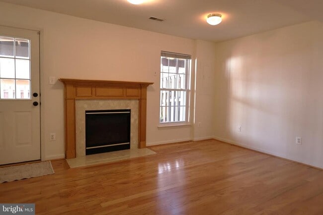 Photo - 6401 Lureta Ann Ln