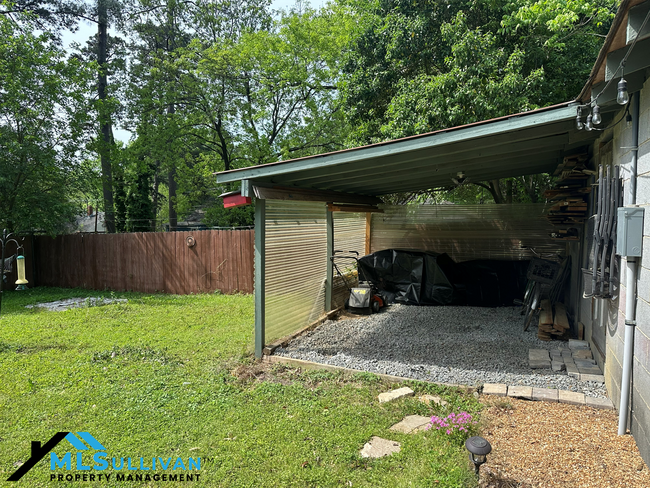 Photo - 1516 London Cir