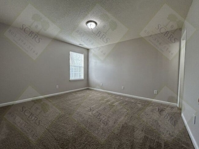 Photo - 352 White Gables Dr