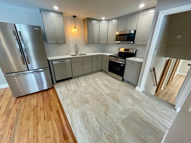 Photo - 34 Foster Dr