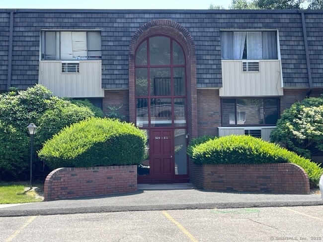 Building Photo - 309 High Path Rd Unit 309 Rental