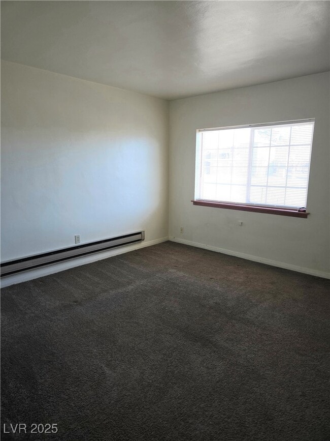 Photo - 633 Nevada Way Unit 3