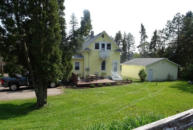 Photo - Beautiful 4 Bedroom, 2 Bath House Availabl...