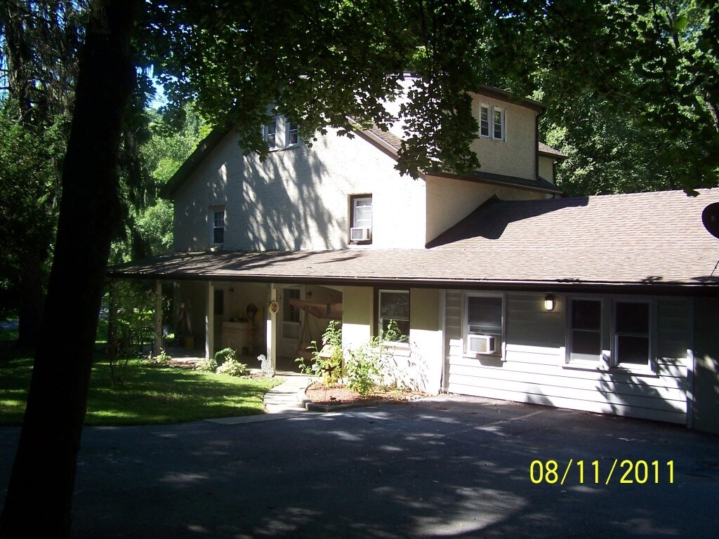 Photo - 3707 E Fisherville Rd Apartments