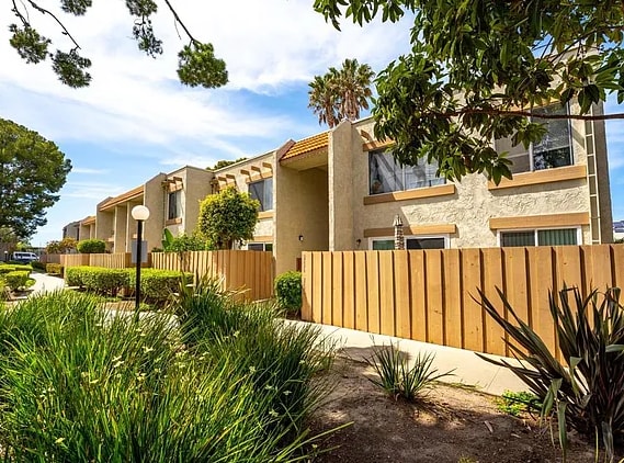 Photo - 2436 Bolker Dr