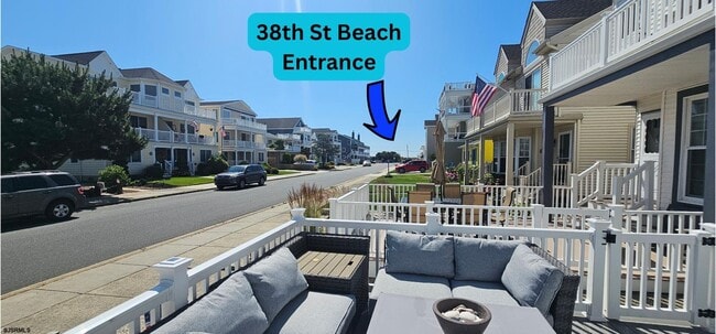 Photo - 322 38th St S