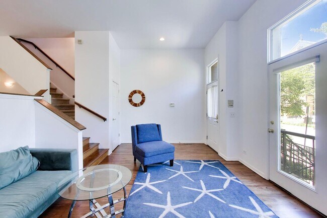 Photo - 1225 W Lexington St