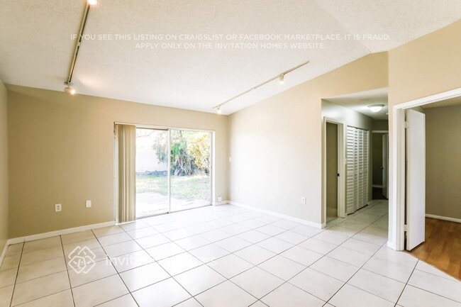 Photo - 19226 NW 82nd Cir Ct
