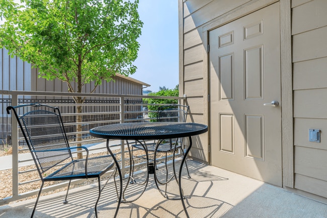 Photo - Bell Lafayette