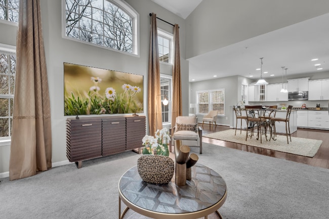 Photo - 7592 Holly Ridge Dr