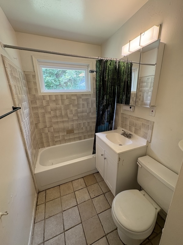 Photo - 2442 N Pittsburg Ave