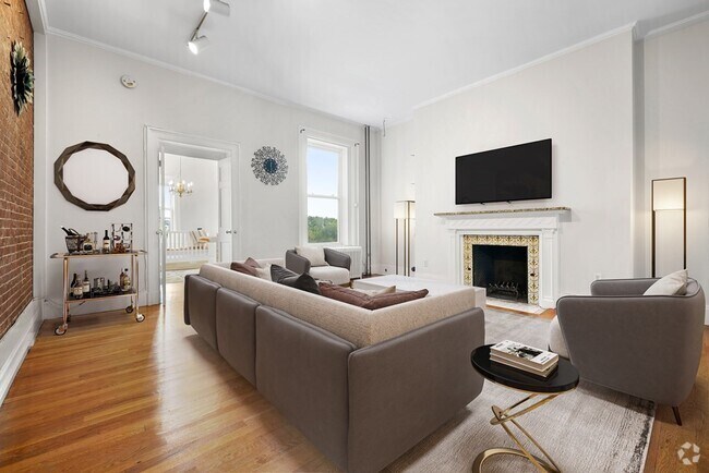 Building Photo - 230 Beacon St Unit B7 Rental