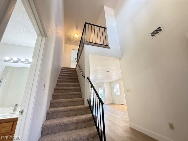 4025 Delos Dr