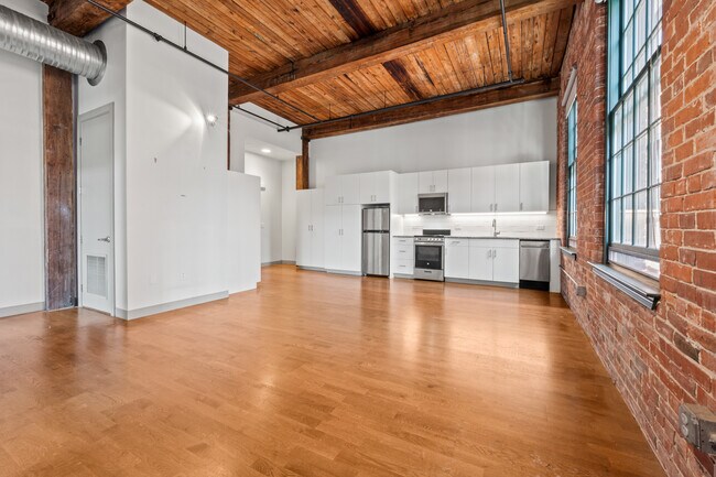 Photo - 100 Allyn St