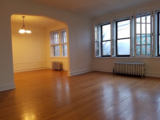 Photo - 1643 W Touhy Ave Condo Unit 2N