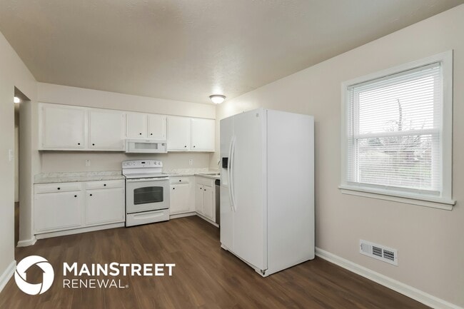 Photo - 5301 Sprucewood Dr