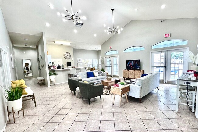 Spring Harbor Apartments - Spring Harbor Apartments
