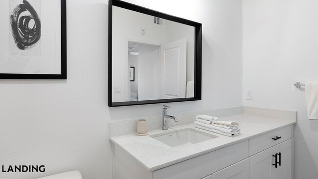 Photo - 760 S Boulder Hwy Unidad 8-303