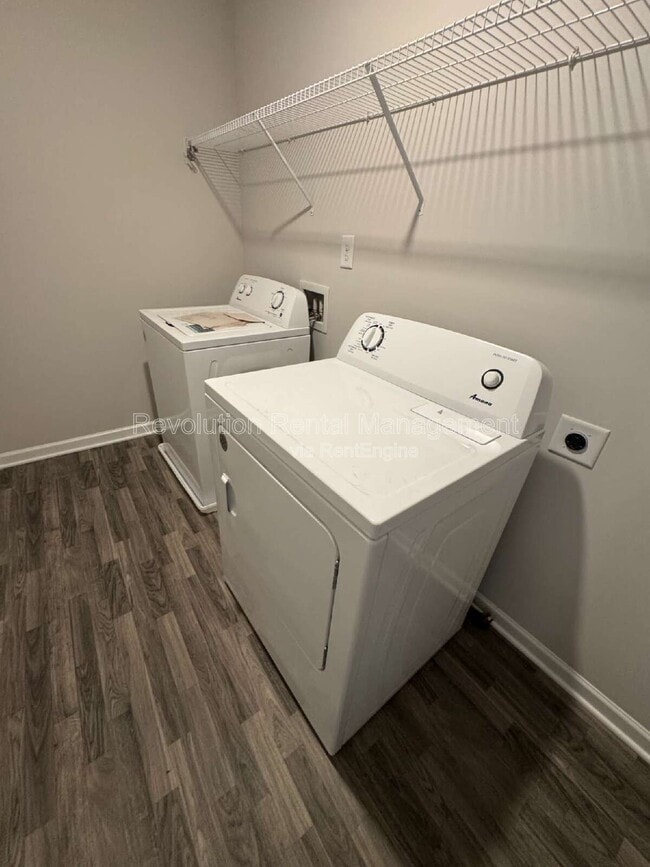 Photo - 4903 Hillstone Dr