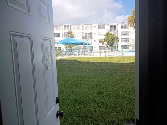 Photo - 1701 NE 191st St Unit 116