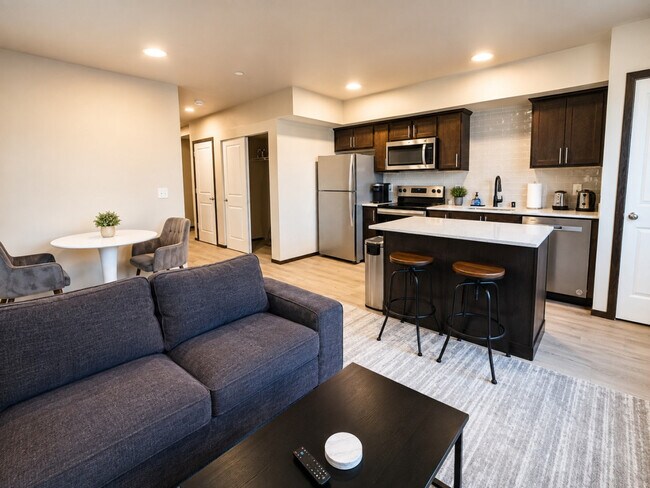 1915 Tacoma Ave S Unit SI ID1585153P
