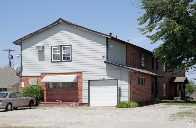 3321 E 33rd St Apartments For Rent in Tulsa, OK