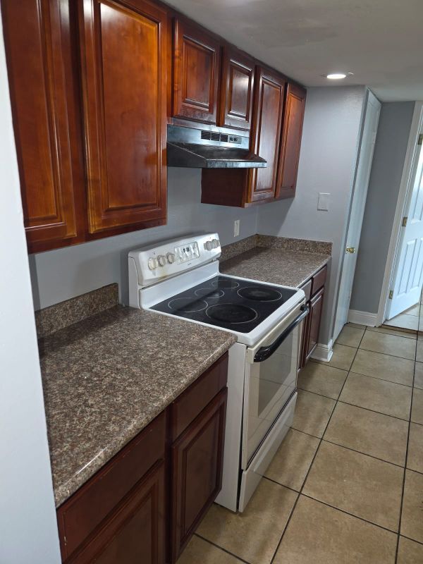 Building Photo - 6320 Riverside Dr Rental