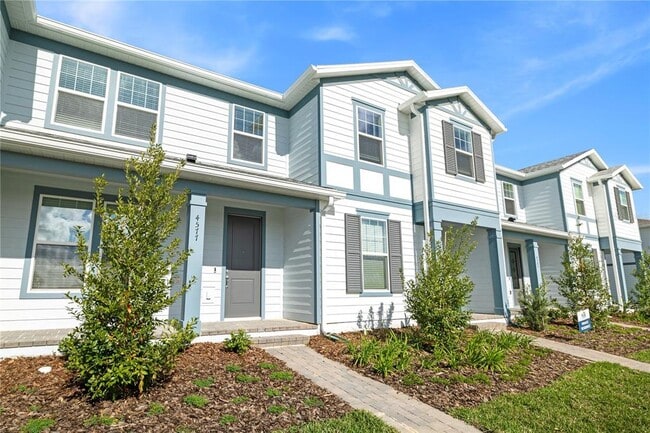 Photo - 4577 ORCHARD VIEW Aly