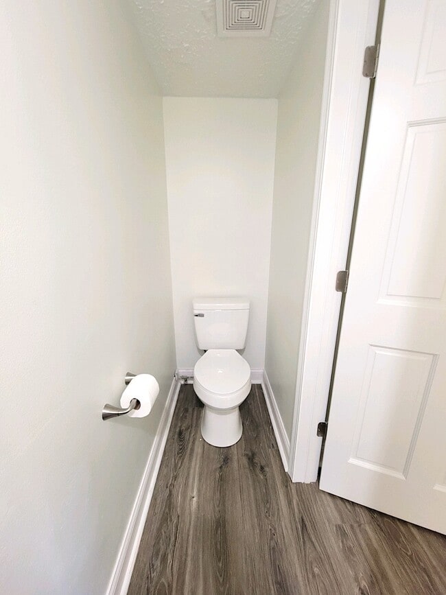 Photo - 1300 Cortina Ln Unit 1300