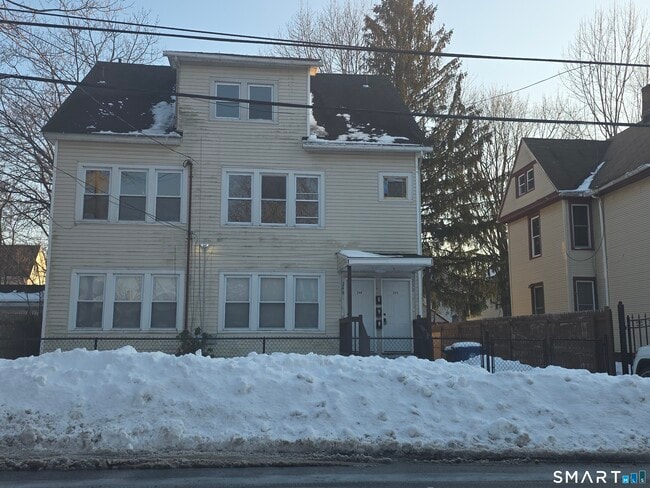 Building Photo - 248 Bassett St