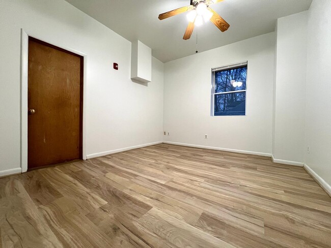 Photo - 16 Broadway Apartment Unit A
