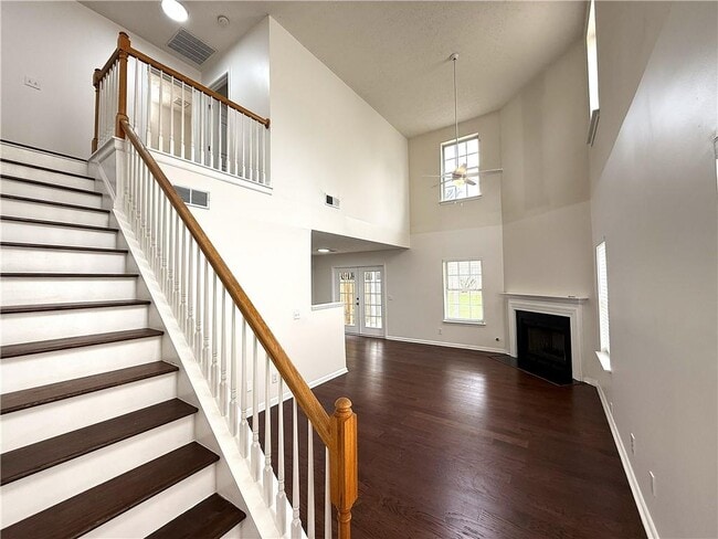 Photo - 2150 Lexington Ln