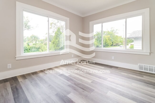 Photo - 181 Massachusetts St