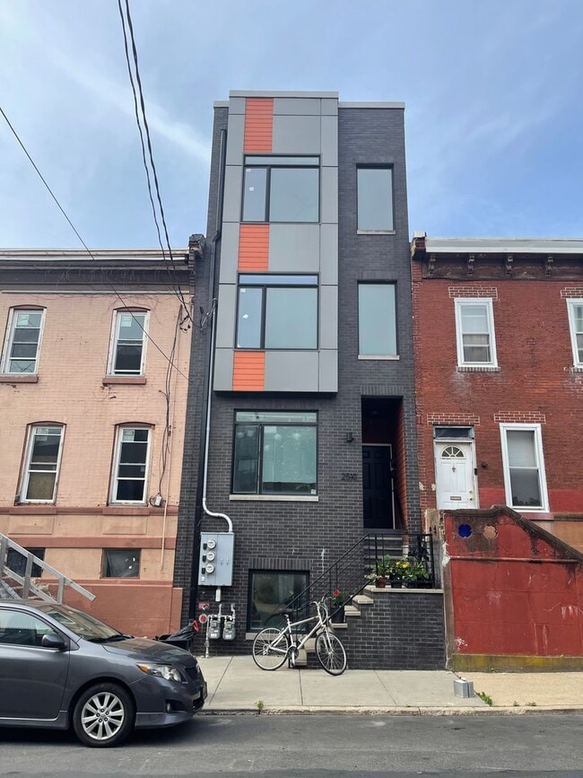 Building Photo - 2510 Federal St Unit 2