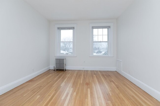 Photo - 30 Langdon St Unit 15