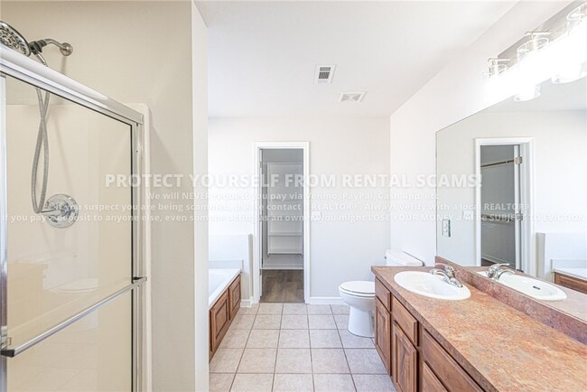 Photo - 741 Harvest St