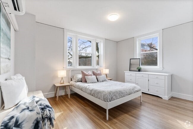 Building Photo - 40 Butler Rd Unit 308 Rental