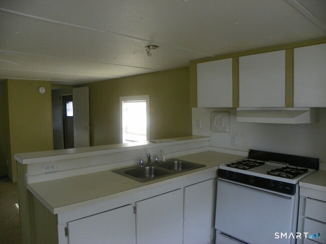 Photo - 11 Woodland Dr