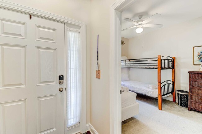 Photo - October to May Lease-Fully Furnished 3 Bed... Condo Unit R908-701-November to May Lease 2024